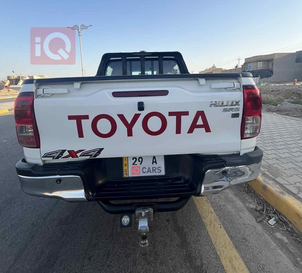 تۆیۆتا هایلۆکس